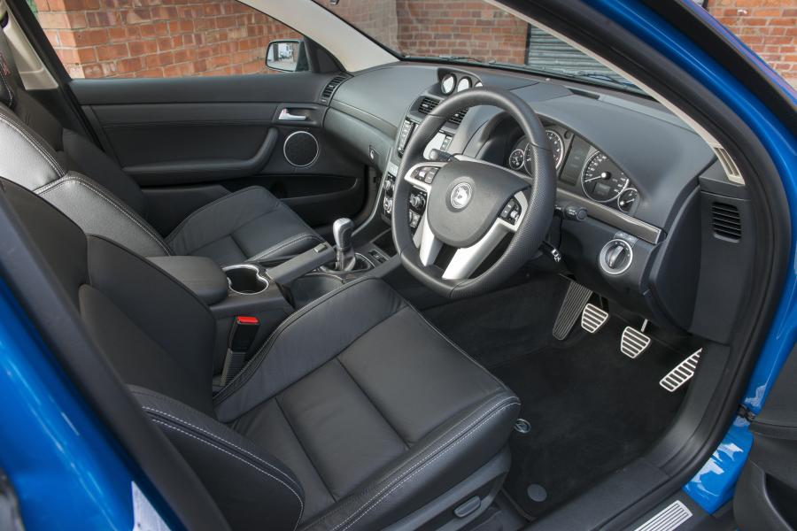  Vauxhall VXR8 Tourer 2013 года  (фото 5 из 19)
